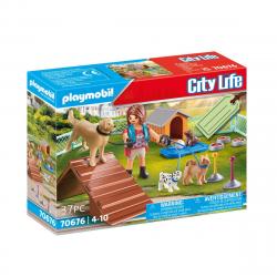 Playmobil - Set De Regalo Entrenadora De Perros City Life