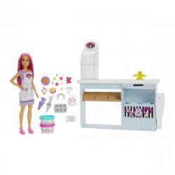 Barbie - Tienda Pastelería Con Muñeca Pastelera De Pelo Fantasía, Juego De Plastilina Y Accesorios De