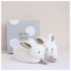 Box De Pantuflas Con Sonajero Taupe 0-6 Meses